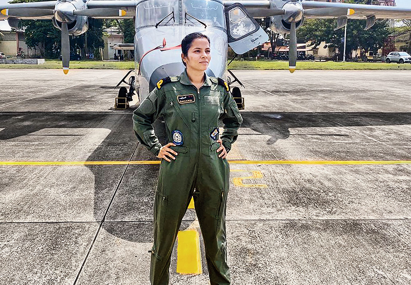 Dornier | First female pilot in Indian Navy - Telegraph India