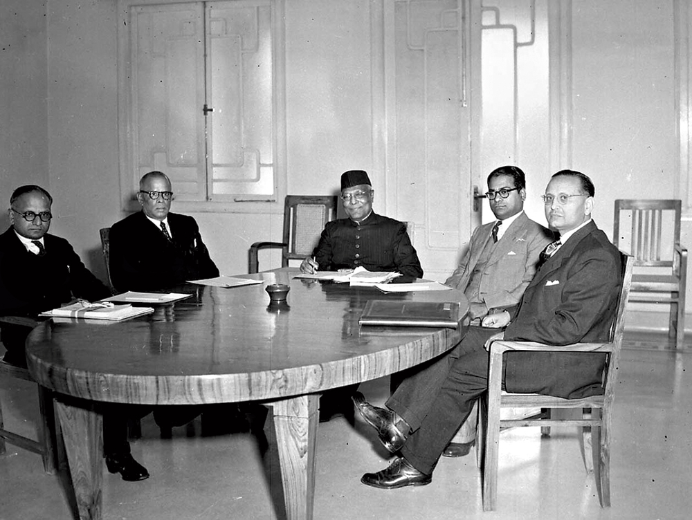 V.P. Menon (second from left) with M.V. Rangachari, K.C. Neogy, Kaushalendra Rao and B.K. Madan at a meeting of the first Finance Commission in Delhi