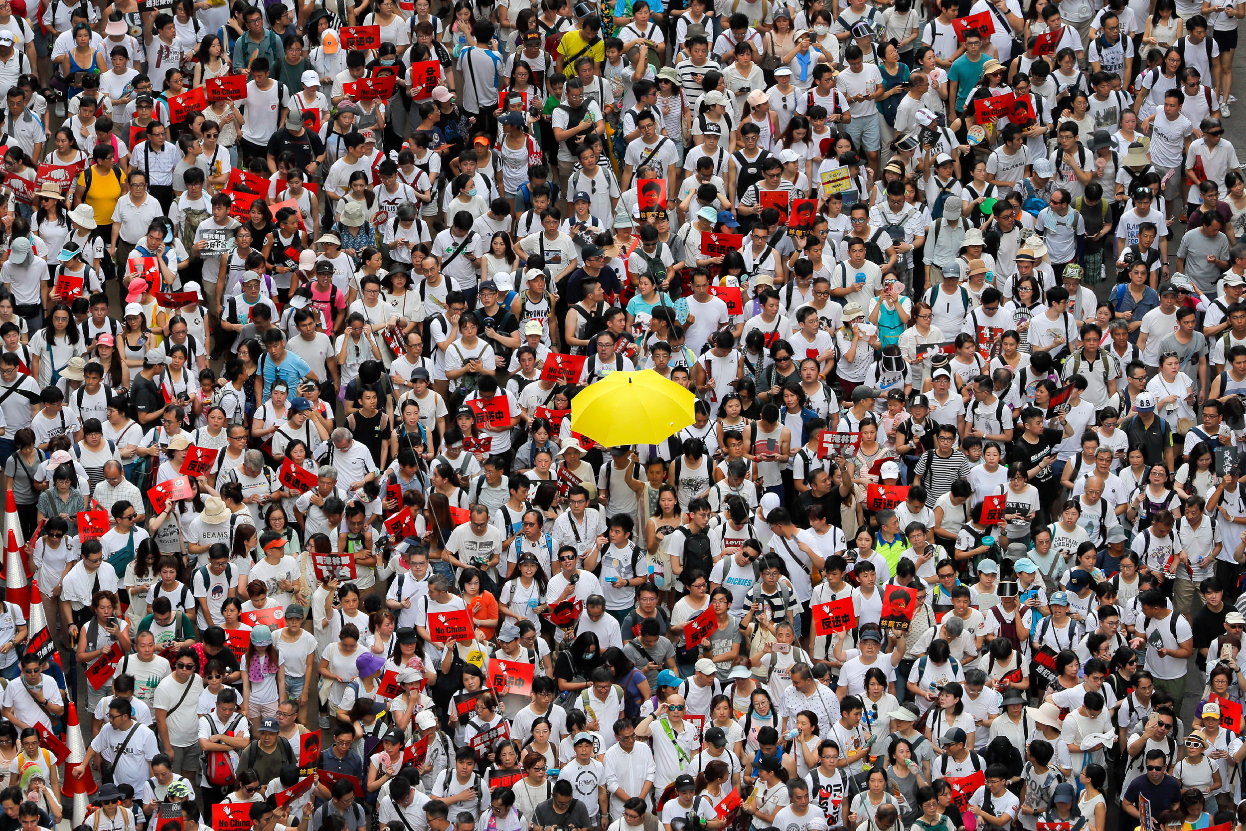 China extradition law protest rocks Hong Kong