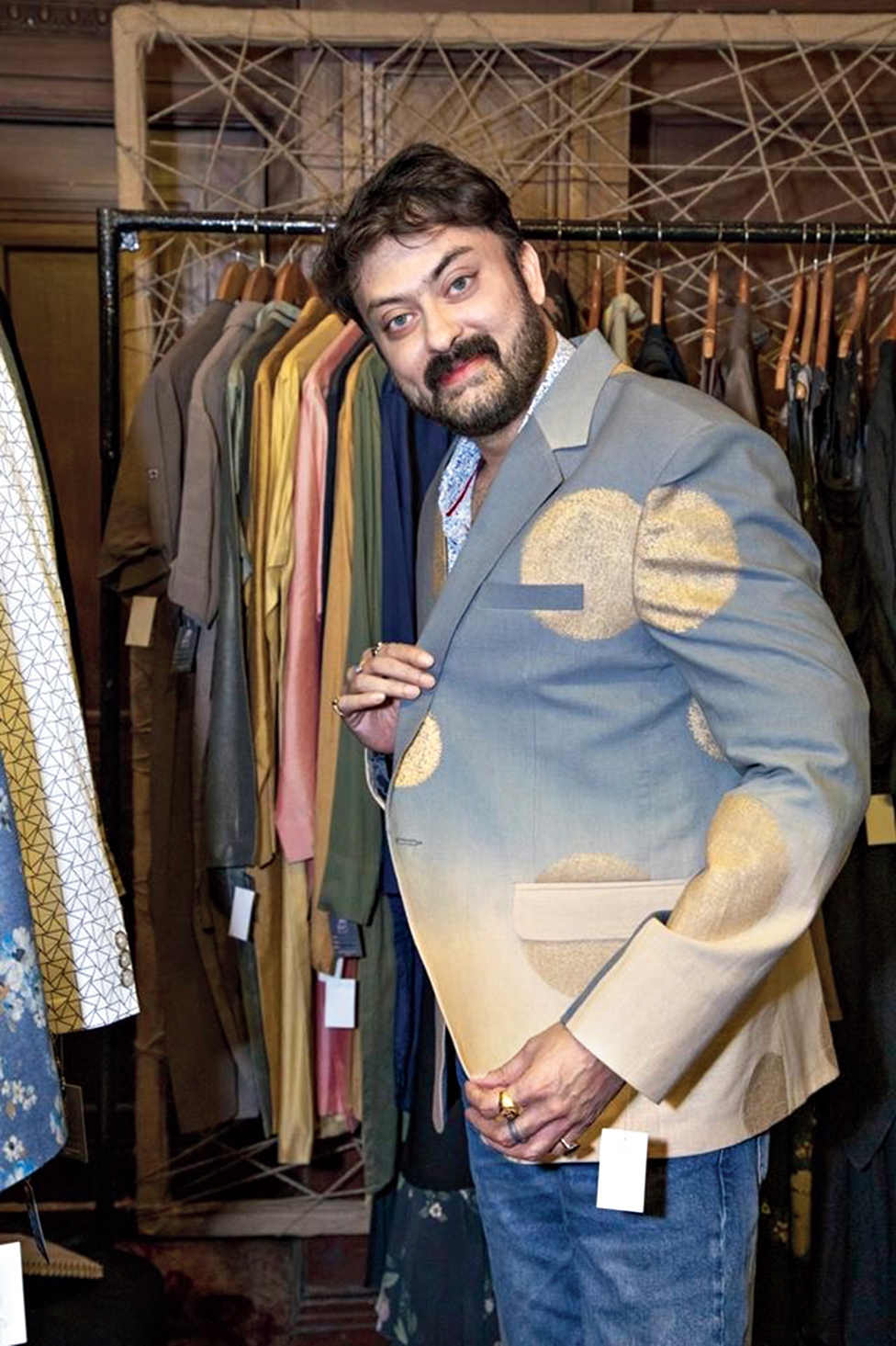 Actor Shaheb Chatterjee chose to try on this linen, foil-printed summer jacket by Amit Nidhi.