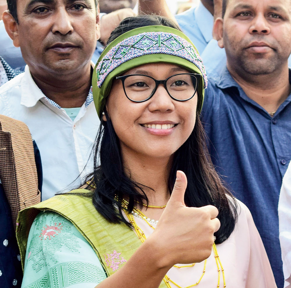 NPP’s Tura candidate Agatha K. Sangma gives a thumbs-up after filing her nomination on Friday