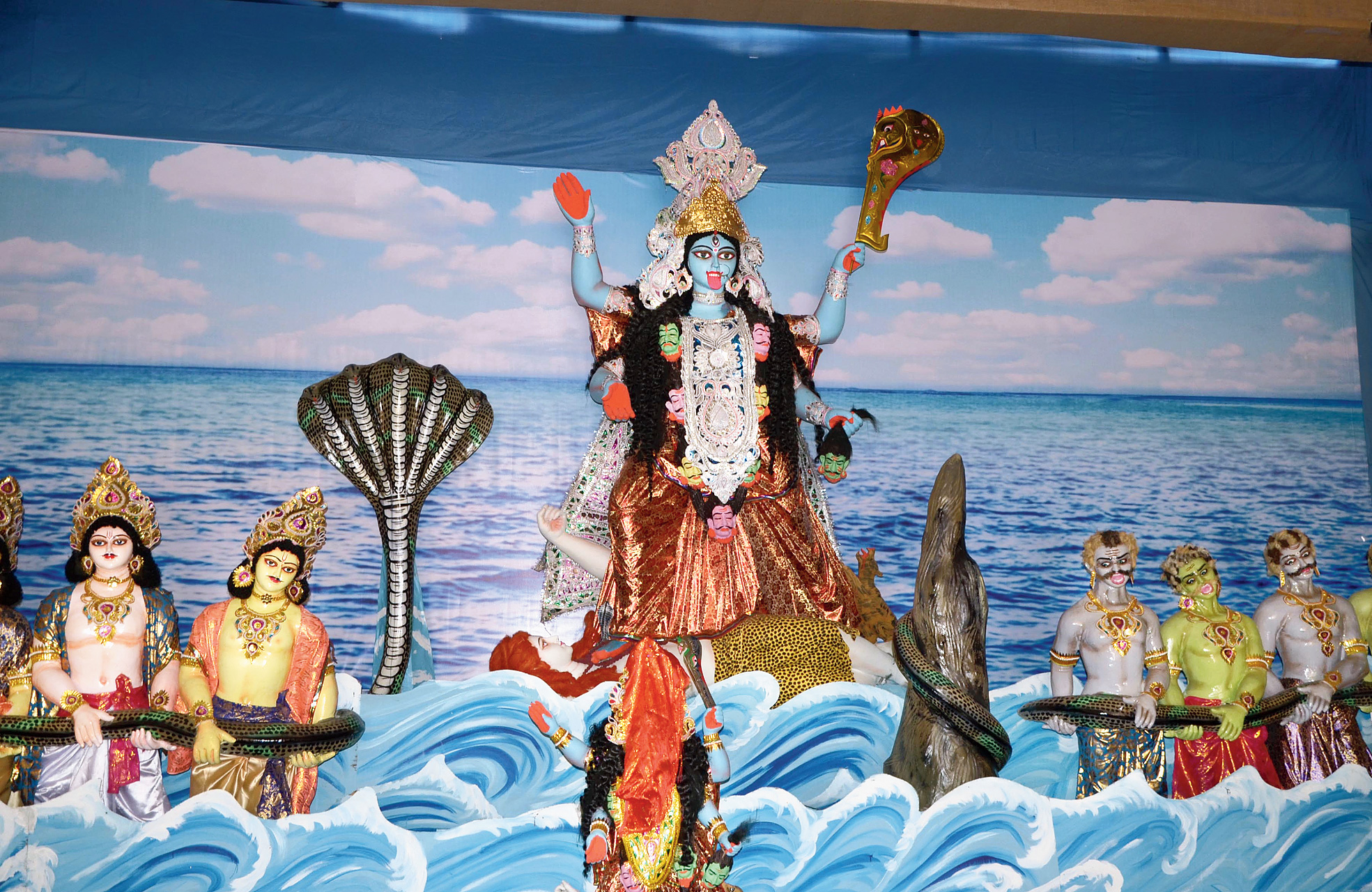 The idol of Nivaranpur Anantpur Samiti, also in the capital.