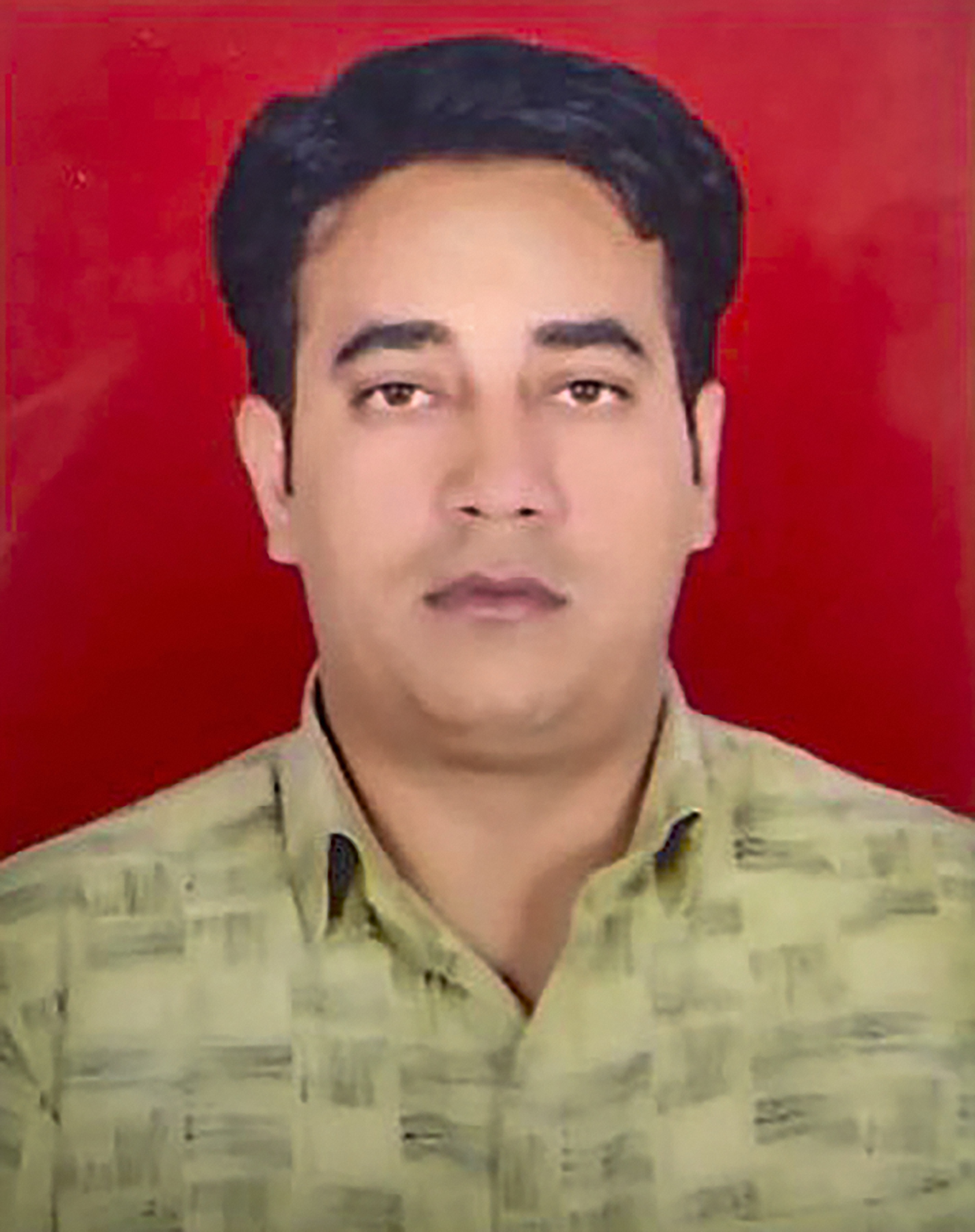 The family of Ankit Sharma (in picture), who was found dead in a drain near his home in riot-hit Chand Bagh area, has accused Hussain of being behind the killing. On the complaint of Sharma's father, the police registered an FIR against Hussain.

