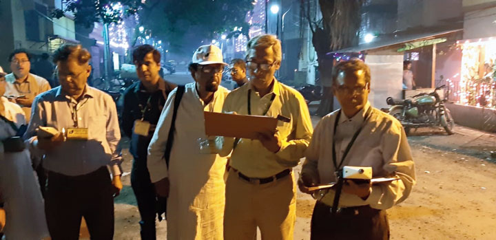 Calcutta blasts away noise norms on Diwali