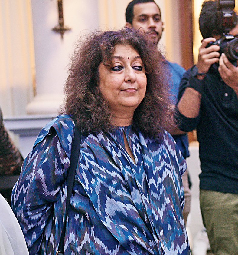 Madhu Jain came to Wedding Diaries with her signature line of ikat, only this time the ikat was on bamboo silk, a fabric developed by the textile expert that has won her several accolades. “I wanted to show this fabric in Calcutta as the city understands fabrics. A lot of people are very intrigued. It’s got bamboo fibre, yet it’s a very soft fabric, not coarse at all,” says the designer from Delhi who’s a champion of sustainable fashion.