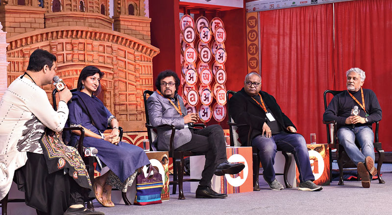 Session: The city as a muse: Kolkata in popular culture
Speakers: Kunal Basu, Pradeep Sarkar, Supriya Newar, Bickram Ghosh; moderated by Sujoy Prosad Chatterjee
Moot point: Kunal Basu, Supriya Newar and Pradeep Sarkar discussed how they perceived Calcutta in their own ways. Supriya listed terms like adda, goppo, dhop. It ended with Bickram reciting a self-written poem Roots.
“I have tried to leave Calcutta four times. But there’s something about Calcutta,” said Bickram.
“It’s not love at first sight, you have to let it grow,” said Supriya.
“Wherever you place the camera, you get a picture,” said Sarkar, while describing the city.