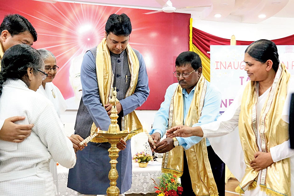 Tripura chief minister Biplab Kumar Deb inaugurates the event on Sunday