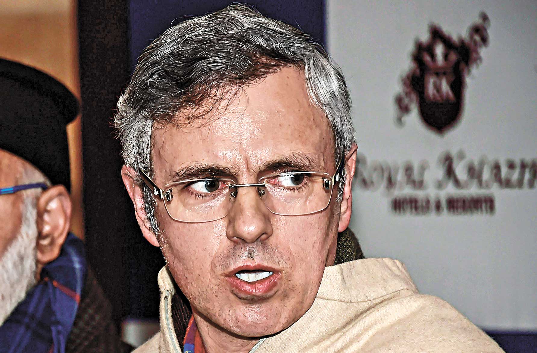 omar abdullah and nidhi