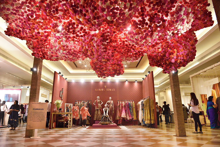 Cumulus by Surabhi Bhowmick was “an ode to Bengal”. The decor piece used 8,000 shola flowers handmade by artisans in the city, dip-dyed and accented with crystal droplets. “It shows the fusion of global with indigenous and how you can do the same for weddings,” said Swarup.