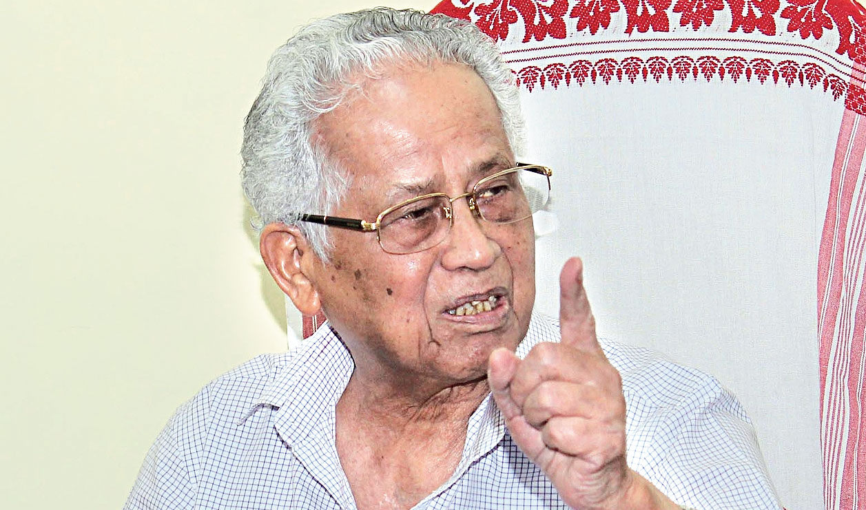 Former Assam chief minister Tarun Gogoi addresses the news conference in Guwahati on Tuesday. 