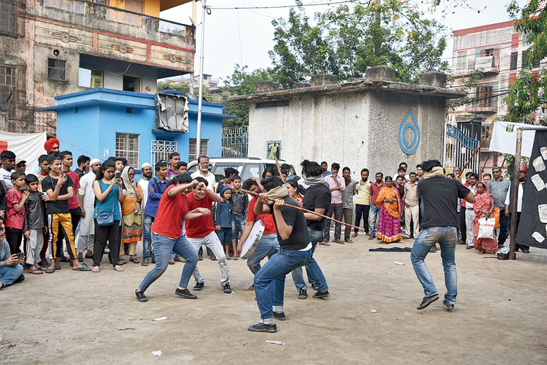 Another group, Uncartained, presented a political satire that captured how masked members of ABVP, the students’ wing of the RSS, allegedly beat up students at JNU.