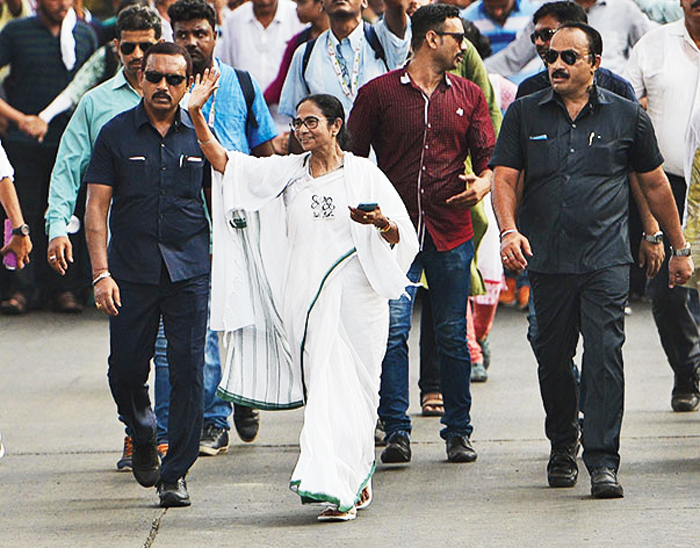 Images of Didi’s phenomenal feats of walking, with ministers and bodyguards huffing and puffing behind her, are not that rare.