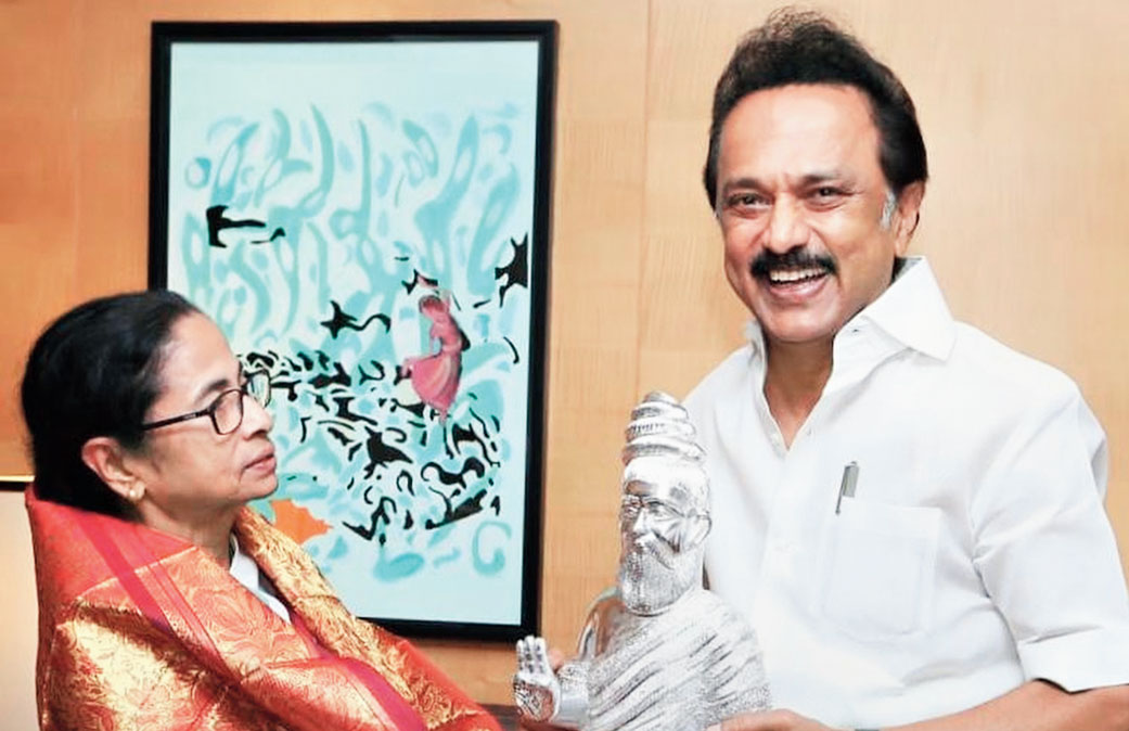 Mamata Banerjee exchanges gift with DMK President MK Stalin in Chennai on Tuesday. 
