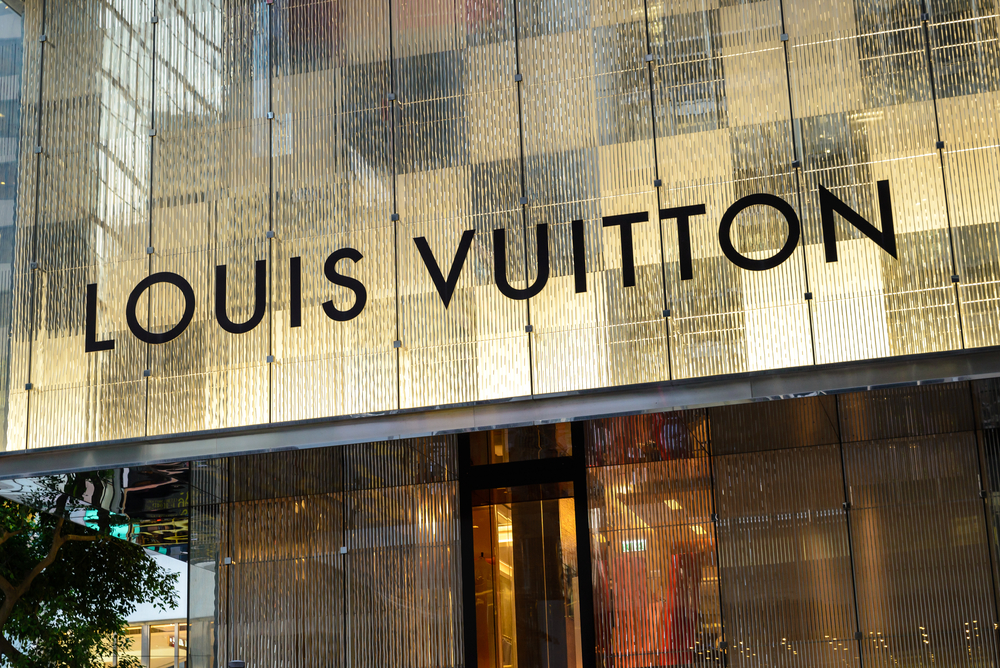Aspen's Louis Vuitton lights up