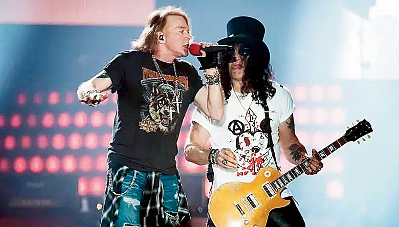 2016: The much-awaited Guns N’ Roses reunion takes place.