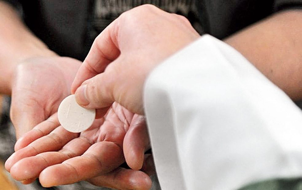 receiving holy communion