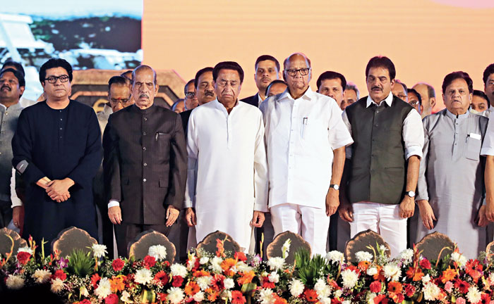 Sharad Pawar (centre), the key architect of the alliance, at the swearing-in with (from left) Uddhav’s cousin Raj Thackeray, former chief minister Manohar Joshi, Madhya Pradesh chief minister Kamal Nath and Congress leaders KC Venugopal and Ahmed Patel.
