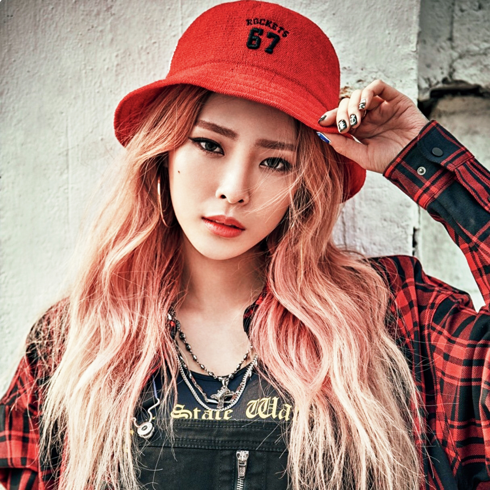 Heize is one of the most popular stars of K-pop